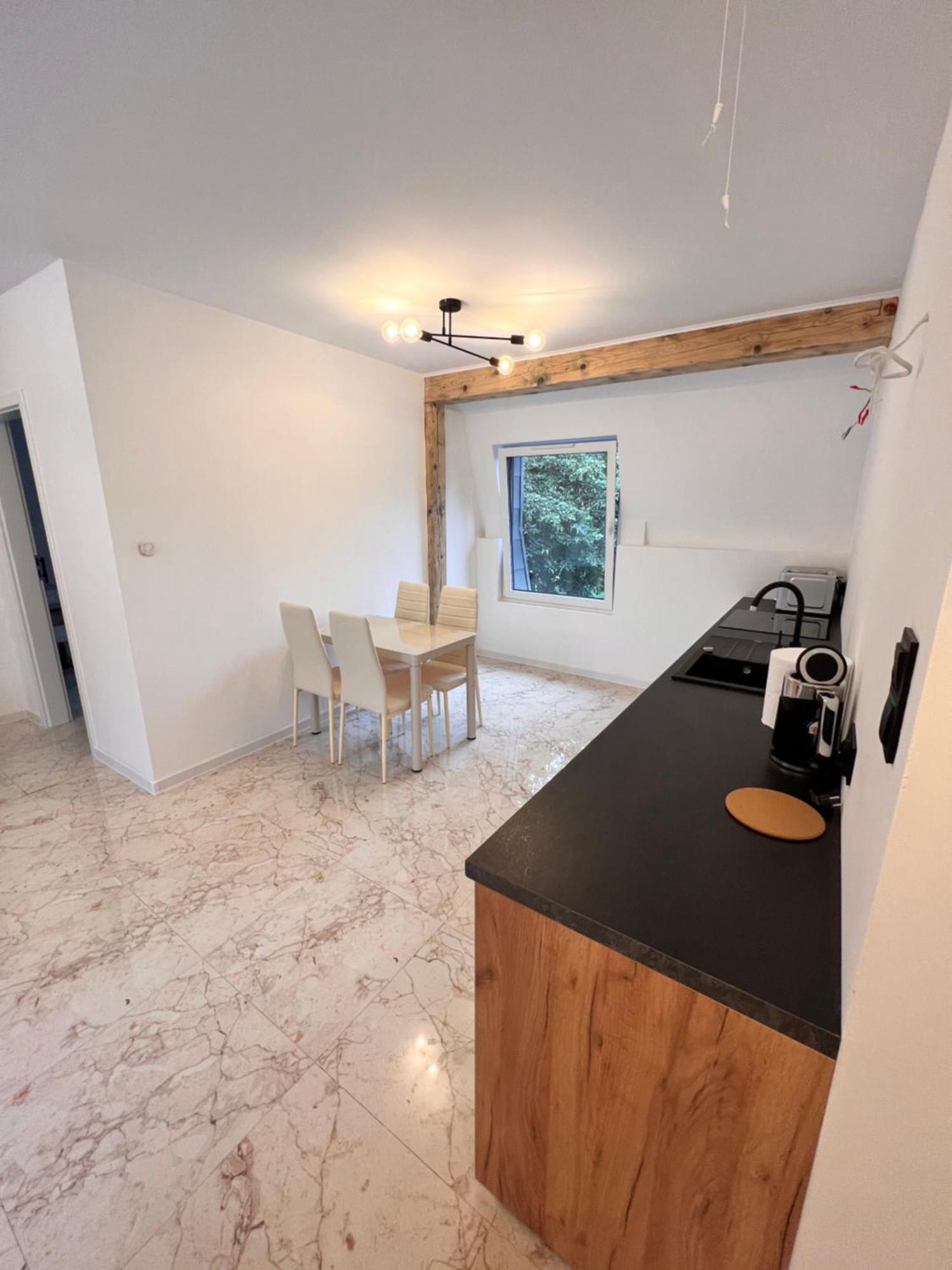 פז'מיסל Dworskiego 74, Apartament 3 מראה חיצוני תמונה